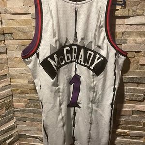 Raptors jersey